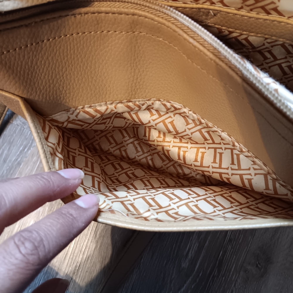 Tan Crossbody Bag - Picture 4 of 6